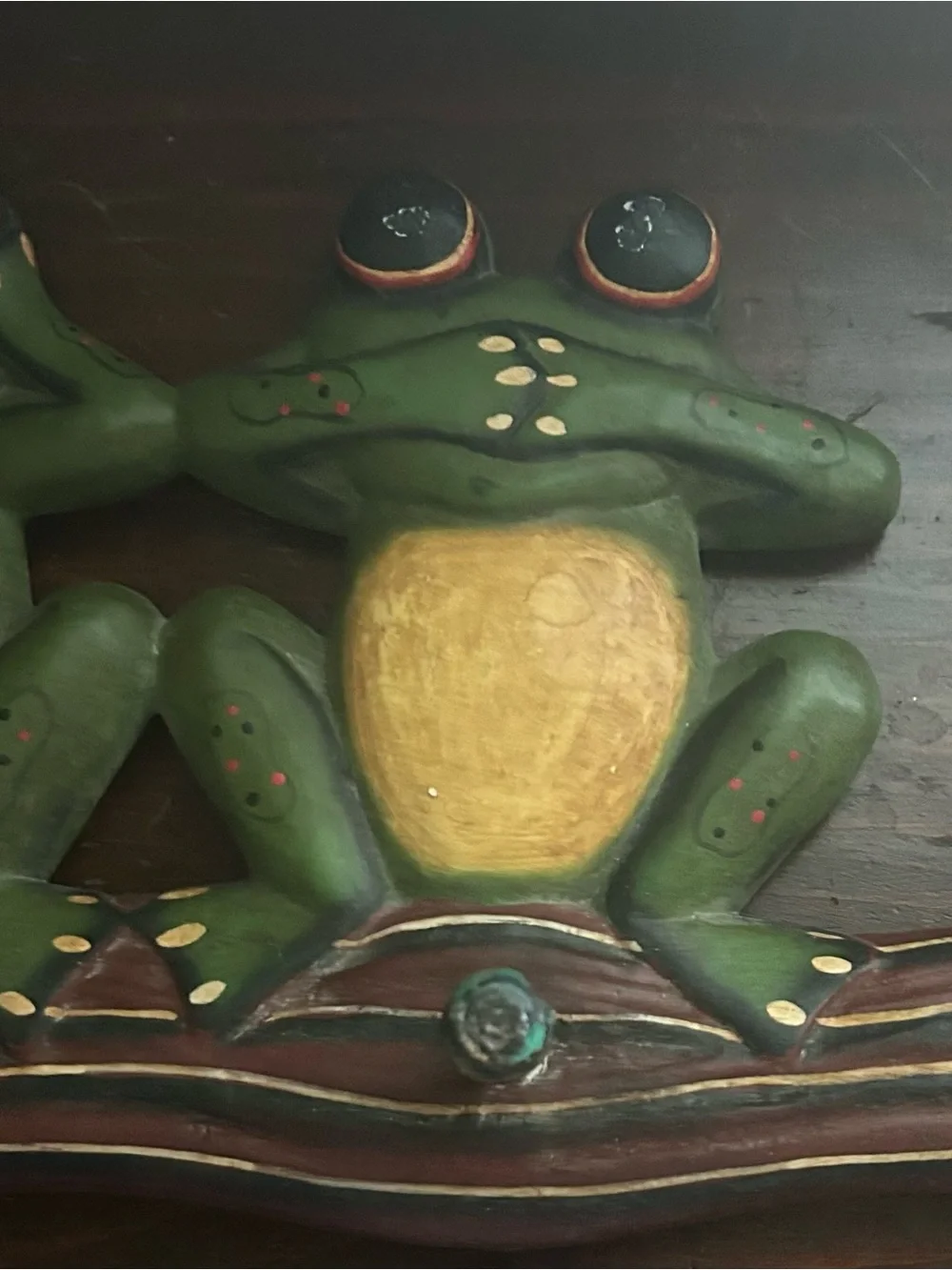 Source Unknown Green Frog Trio Wall Shelf Decor